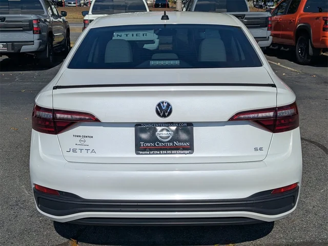 SEMINUEVOS VOLKSWAGEN Jetta at Kennesaw, in Town Center Nissan