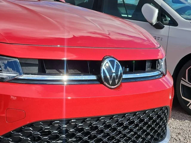 Nuevos VOLKSWAGEN JETTA à Estados chez autogozo
