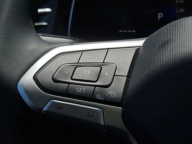 Nuevos VOLKSWAGEN JETTA à Estados chez autogozo