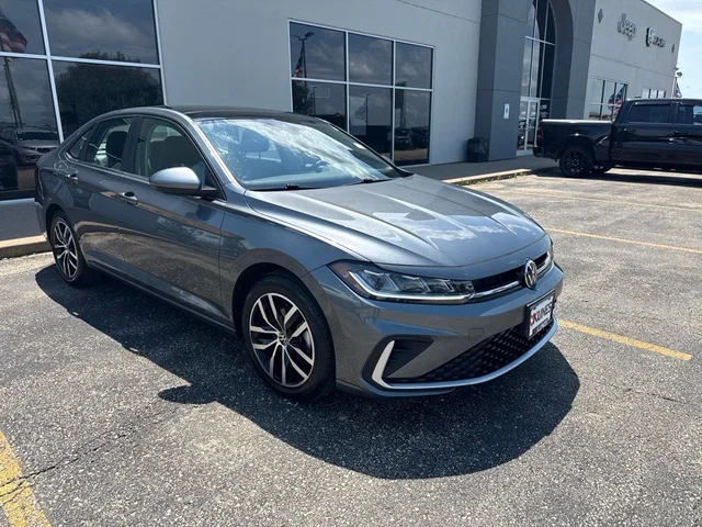 SEMINUEVOS VOLKSWAGEN Jetta a Estados en autogozo