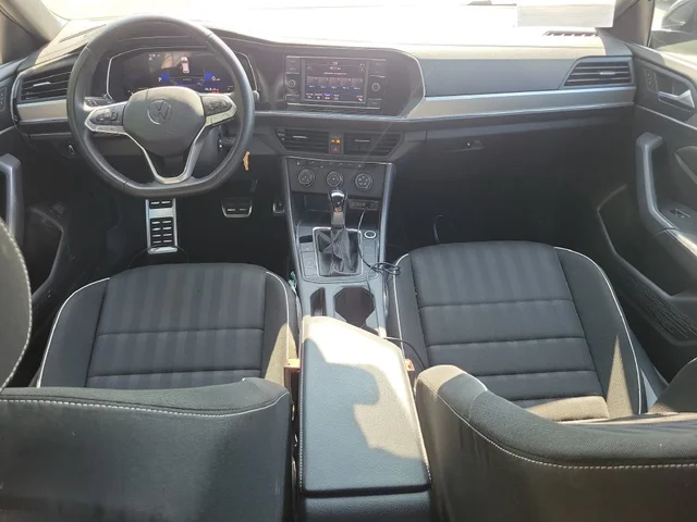 SEMINUEVOS VOLKSWAGEN Jetta a Estados en autogozo