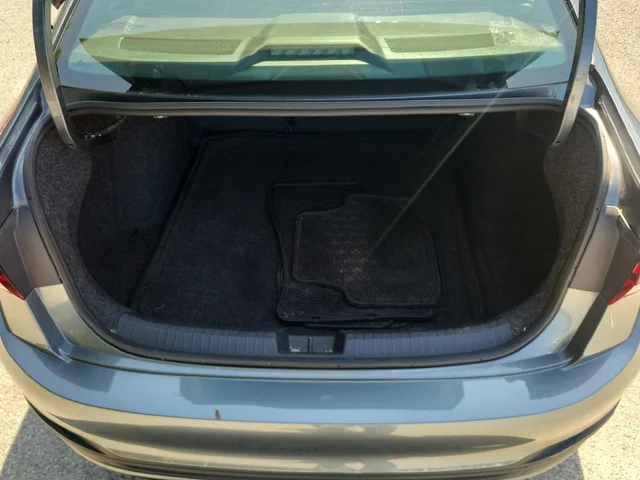 SEMINUEVOS VOLKSWAGEN Jetta a Estados en autogozo