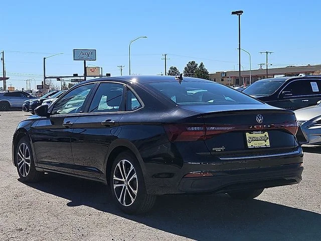Nuevos VOLKSWAGEN JETTA à Estados chez autogozo
