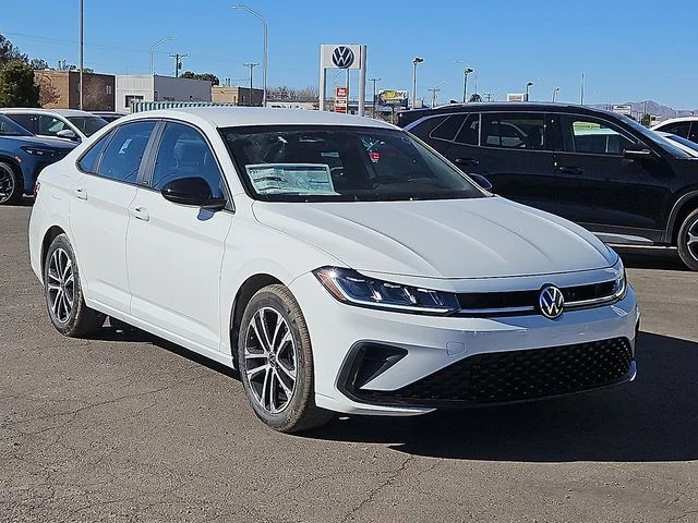 Nuevos VOLKSWAGEN JETTA à Estados chez autogozo