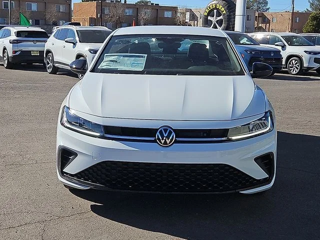 Nuevos VOLKSWAGEN JETTA à Estados chez autogozo