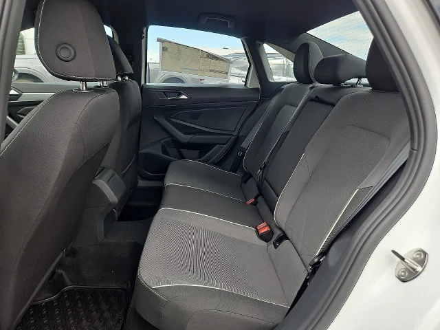 Nuevos VOLKSWAGEN JETTA à Estados chez autogozo