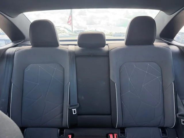 SEMINUEVOS VOLKSWAGEN Jetta a Estados en autogozo
