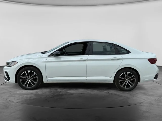 SEMINUEVOS VOLKSWAGEN Jetta a Estados en autogozo