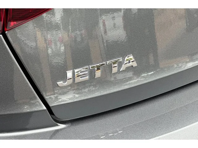 SEMINUEVOS VOLKSWAGEN Jetta at ELK GROVE in Elk Grove Buick GMC