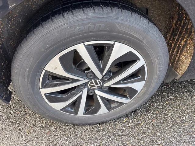 SEMINUEVOS VOLKSWAGEN Jetta a Estados en autogozo