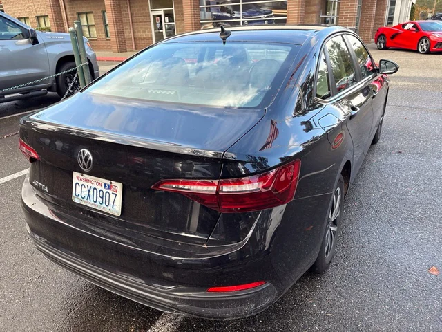 SEMINUEVOS VOLKSWAGEN Jetta a Estados en autogozo