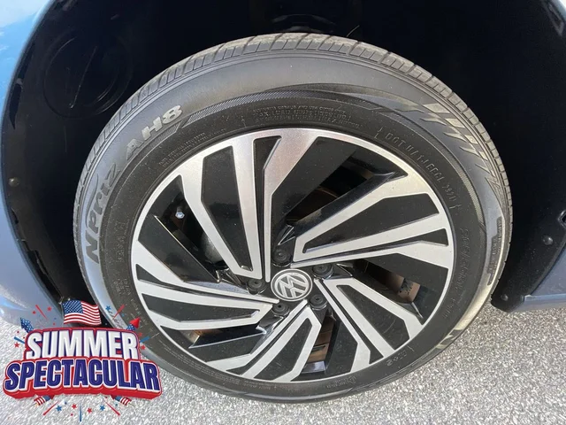 SEMINUEVOS VOLKSWAGEN Jetta a Estados en autogozo