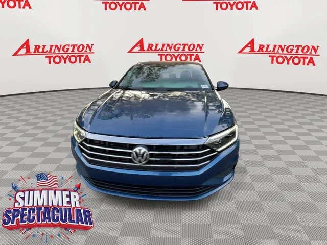 SEMINUEVOS VOLKSWAGEN Jetta a Estados en autogozo