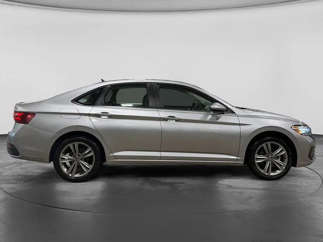 SEMINUEVOS VOLKSWAGEN Jetta a Estados en autogozo
