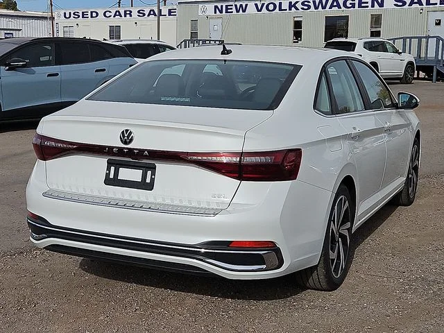 Nuevos VOLKSWAGEN JETTA à Estados chez autogozo