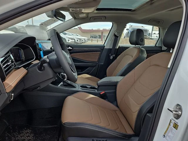 Nuevos VOLKSWAGEN JETTA à Estados chez autogozo