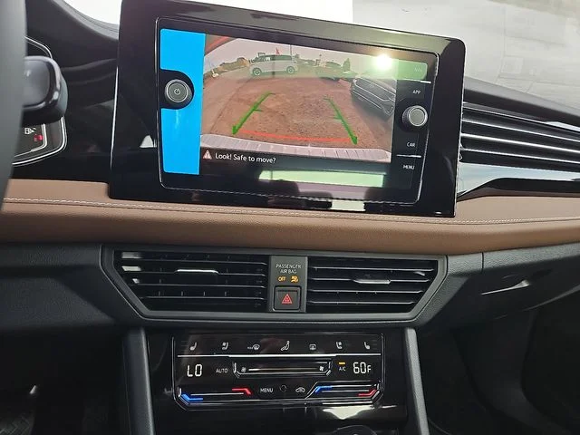 Nuevos VOLKSWAGEN JETTA à Estados chez autogozo