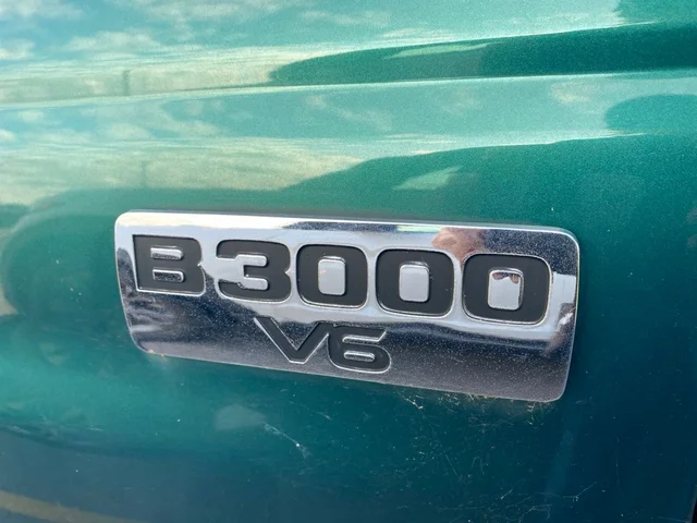 SEMINUEVOS MAZDA B3000 a Estados en autogozo