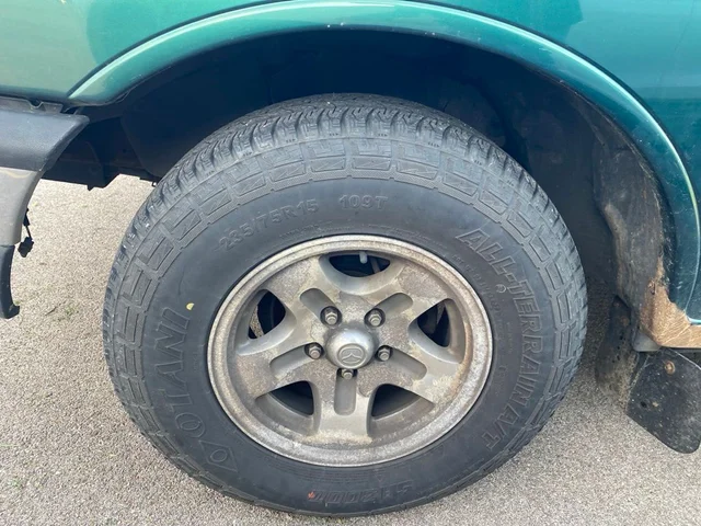 SEMINUEVOS MAZDA B3000 a Estados en autogozo