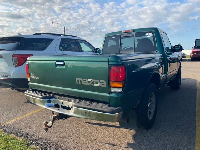 SEMINUEVOS MAZDA B3000 a Estados en autogozo