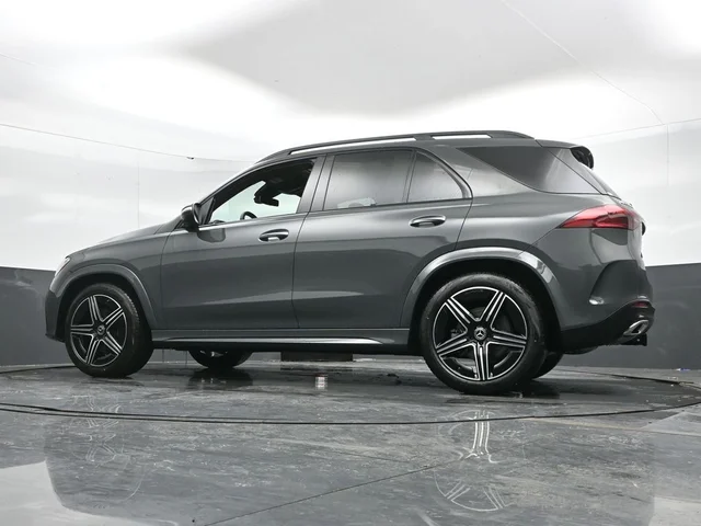 Nuevos MERCEDES-BENZ GLE à Estados chez autogozo