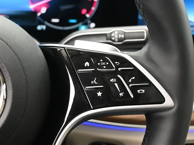 Nuevos MERCEDES-BENZ GLS à Estados chez autogozo