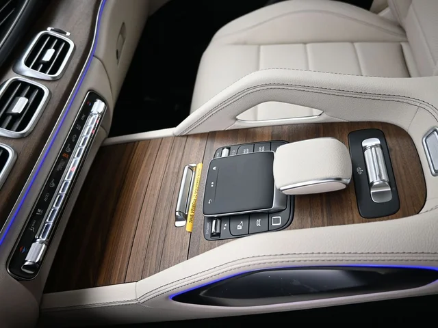 Nuevos MERCEDES-BENZ GLS à Estados chez autogozo