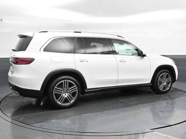 Nuevos MERCEDES-BENZ GLS à Estados chez autogozo