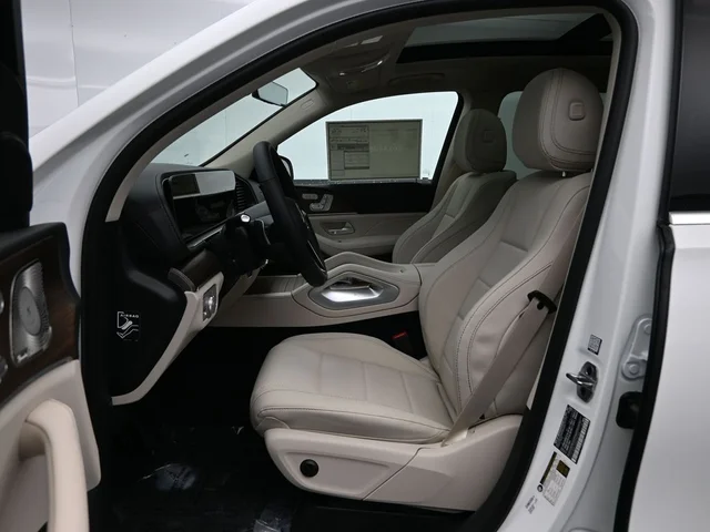 Nuevos MERCEDES-BENZ GLS à Estados chez autogozo