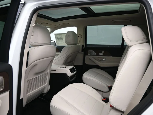 Nuevos MERCEDES-BENZ GLS à Estados chez autogozo