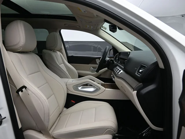 Nuevos MERCEDES-BENZ GLS à Estados chez autogozo