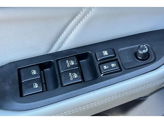 SEMINUEVOS SUBARU Outback at ELK GROVE in Elk Grove Buick GMC
