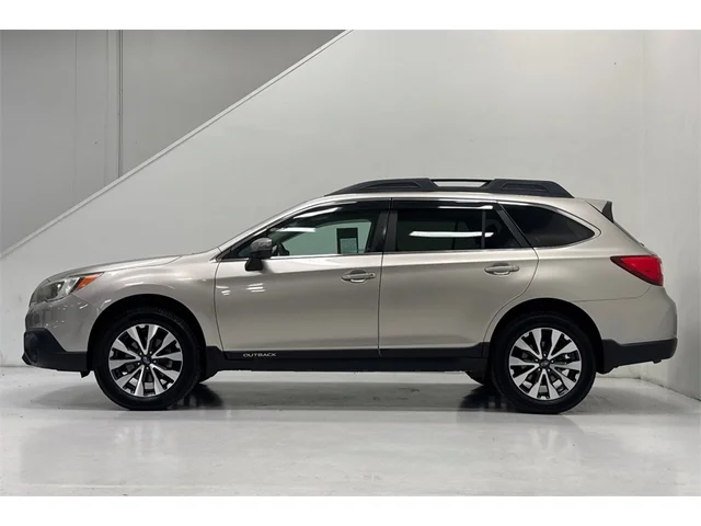 Pre-Owned SUBARU Outback at Anderson Honda in Palo Alto