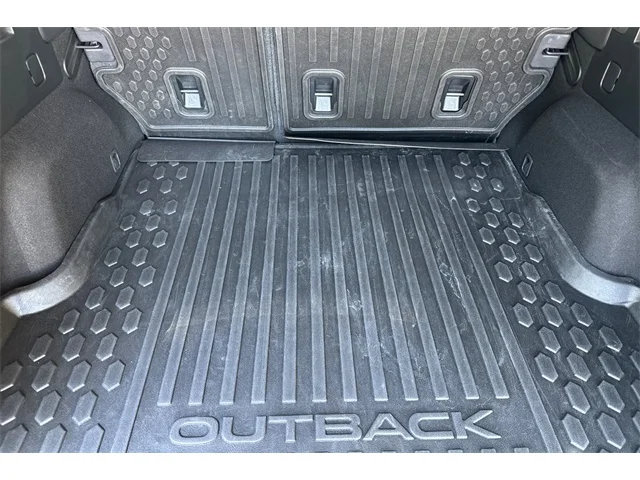SEMINUEVOS SUBARU Outback at ELK GROVE in Elk Grove Buick GMC