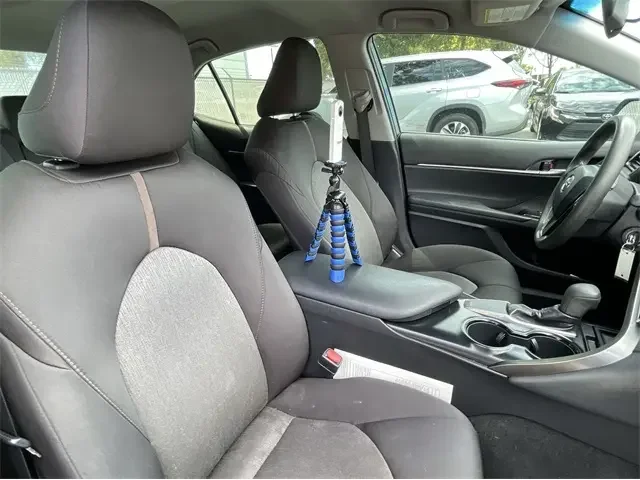 SEMINUEVOS TOYOTA Camry a Estados en autogozo