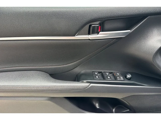 Pre-Owned TOYOTA Camry at Anderson Honda in Palo Alto