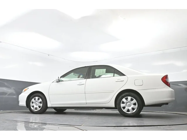 SEMINUEVOS TOYOTA Camry a Estados en autogozo