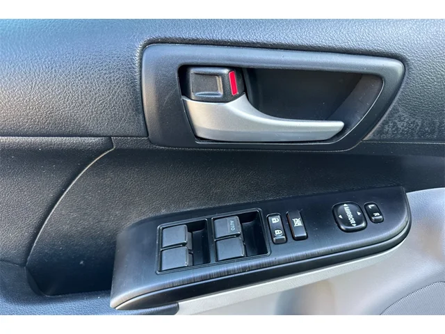 Pre-Owned TOYOTA Camry at Anderson Honda in Palo Alto