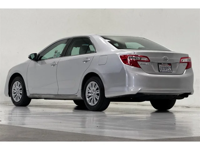 Pre-Owned TOYOTA Camry at Anderson Honda in Palo Alto
