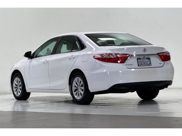 Pre-Owned TOYOTA Camry at Anderson Honda in Palo Alto