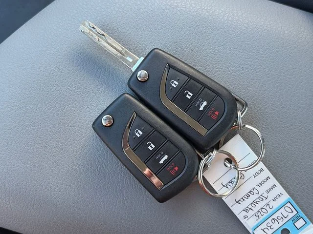 SEMINUEVOS TOYOTA Camry a Estados en autogozo