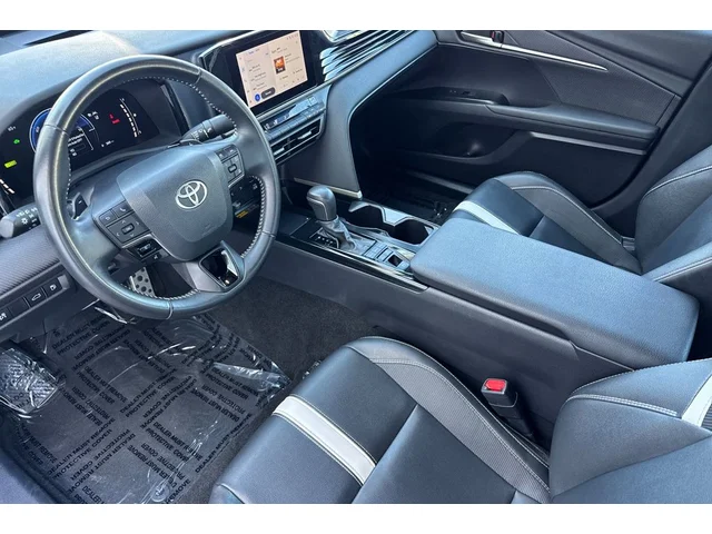 Pre-Owned TOYOTA Camry at Anderson Honda in Palo Alto