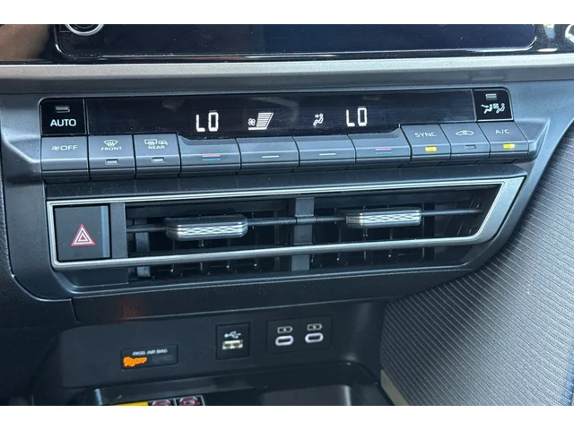 Pre-Owned TOYOTA Camry at Anderson Honda in Palo Alto