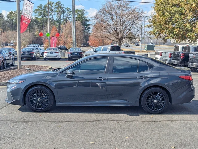 SEMINUEVOS TOYOTA Camry at Kennesaw, in Town Center Nissan