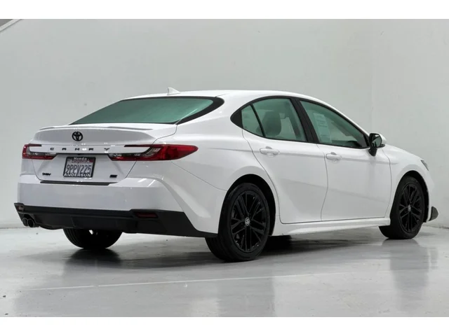 Pre-Owned TOYOTA Camry at Anderson Honda in Palo Alto