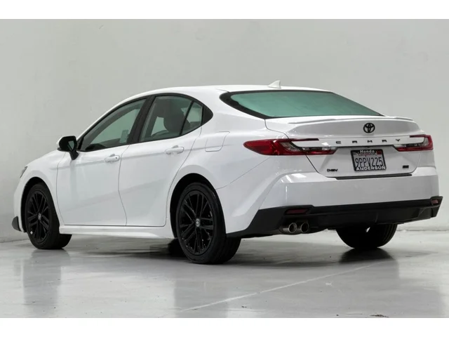 Pre-Owned TOYOTA Camry at Anderson Honda in Palo Alto