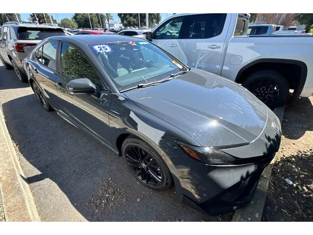 SEMINUEVOS TOYOTA Camry at ELK GROVE in Elk Grove Buick GMC