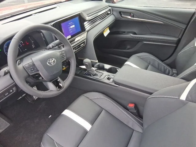 Nuevos TOYOTA CAMRY à Estados chez autogozo