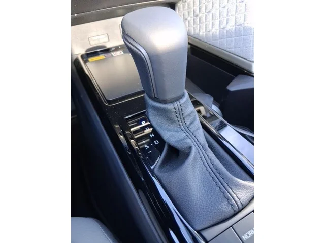 Nuevos TOYOTA CAMRY à Estados chez autogozo
