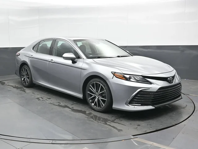 SEMINUEVOS TOYOTA Camry a Estados en autogozo